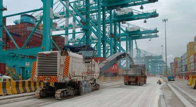 Container Terminal Yard